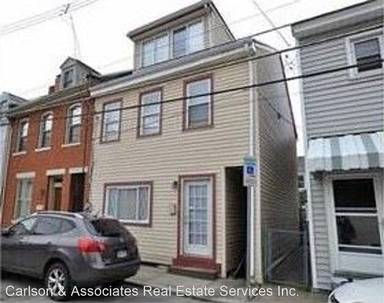 Main picture of 1718 Carey Way