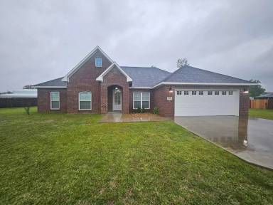 Main picture of 155 Bobby Nichols Dr