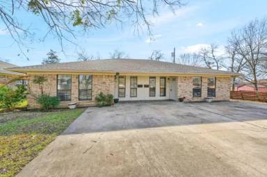 Main picture of 808 W Belden St