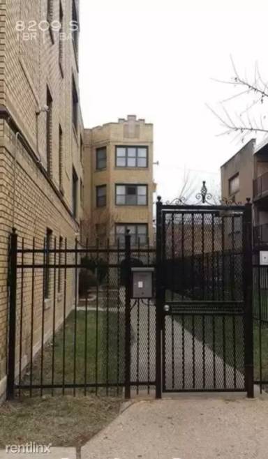 Main picture of 8209 S Ellis Ave