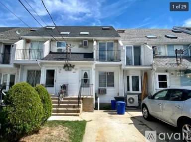 Main picture of 407 Raritan Ave