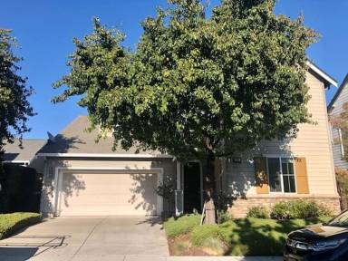 Main picture of 906 Baytree Pl