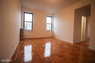 Main picture of 2264 Grand Ave