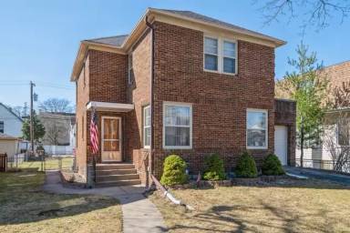 Main picture of 8648 Callie Ave