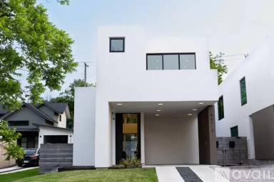 Main picture of 507 S Park Dr