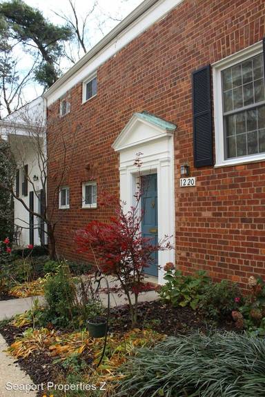 Main picture of 1220 Martha Custis Dr