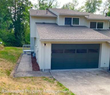 Main picture of 5450 NW 196th Pl