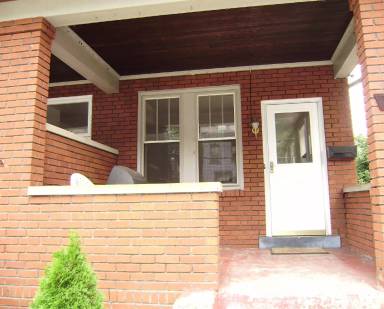 Main picture of 5623 Woodmont St