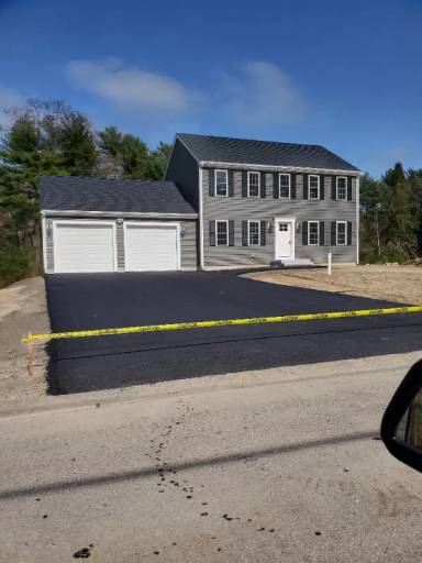 Main picture of 2 Starrett Ave
