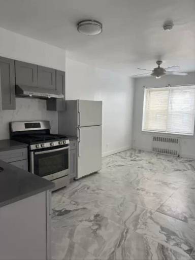 Main picture of 247 68th St