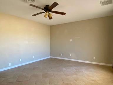 Main picture of 236 S American St