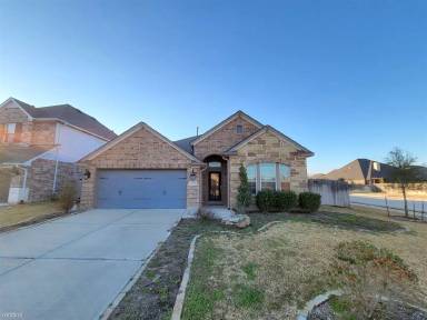 Main picture of 2600 Hailes Ct