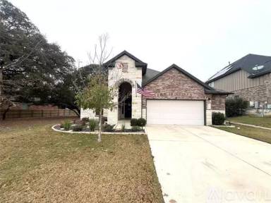 Main picture of 408 Triple Arrow Ln