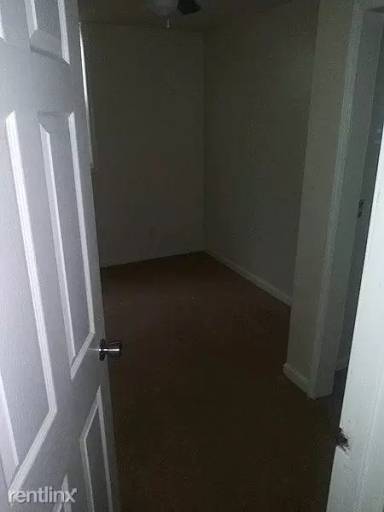 Main picture of 1536 Woodlawn Ave