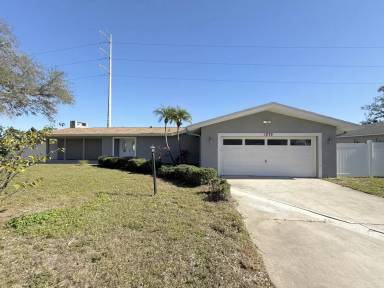 Main picture of 1679 Oak Park Dr E