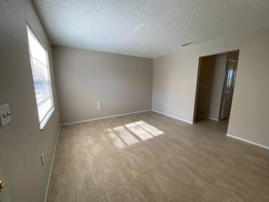 Main picture of 716 Bryon Ct