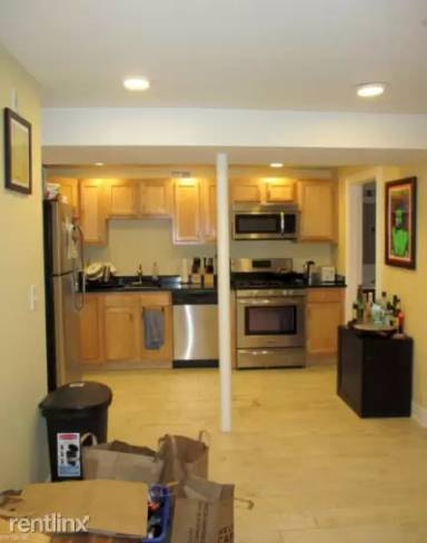 Main picture of 10 Jay St