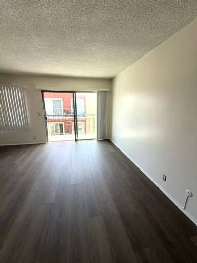 Main picture of 314 S St Andrews Pl