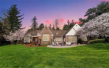 Main picture of 3851 Cliffside Dr