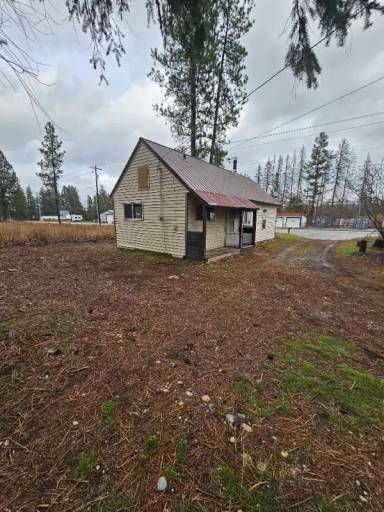 Main picture of 31662 Highway 2