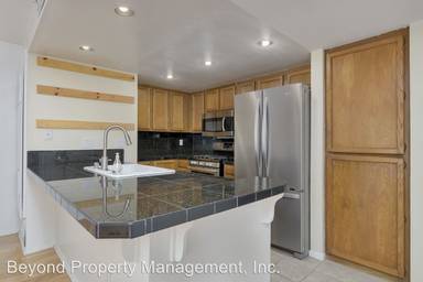 Main picture of 9946 Scripps Westview Way