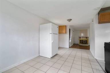 Main picture of 12 Kensington St