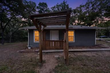 Main picture of 5011 Briar Patch Ln
