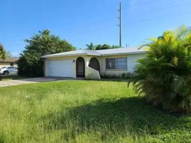 Main picture of 304 SW 47th Ter