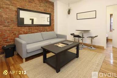 Main picture of 174 Elizabeth St