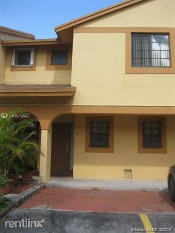 Main picture of 11811 SW 18th St