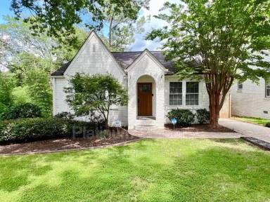 Main picture of 428 East Side Ave SE