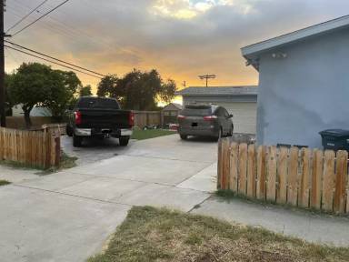 Main picture of 7800 Michelle Dr