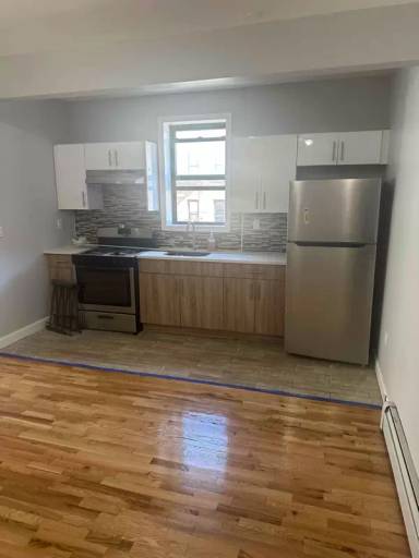 Main picture of 4440 Furman Ave