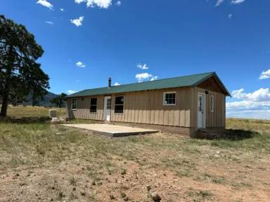Main picture of 1054 County Road 390