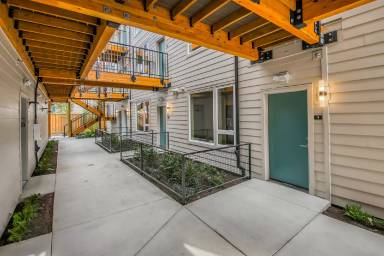 Main picture of 3450 NE 50th Ave