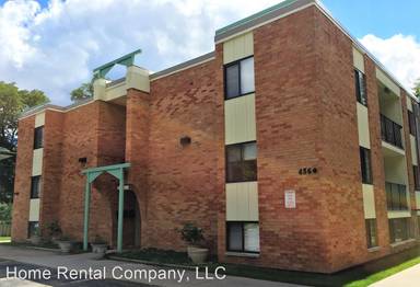 Main picture of 456 Fulton St E