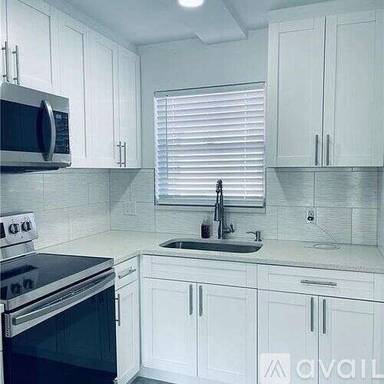 Main picture of 190 Turtle Lake Ct