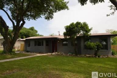 Main picture of 7606 Mertz Dr