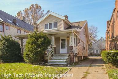 Main picture of 3746 W 140th St