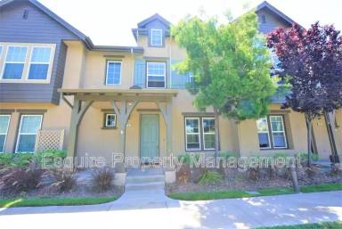 Main picture of 363 Feather River Pl