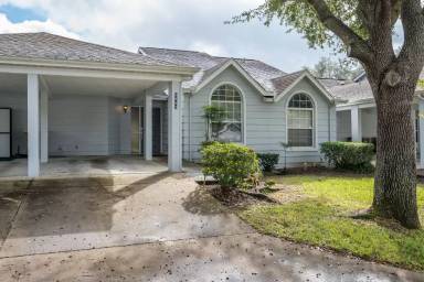 Main picture of 2482 SE 18th Cir