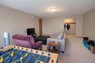 Main picture of 516 N 6th St