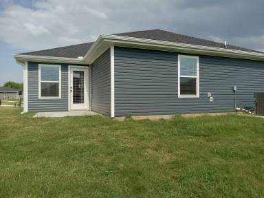 Main picture of 604 Short Leaf Ln