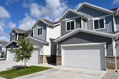 Main picture of 2778 W 4175 S