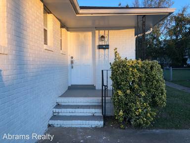 Main picture of 9528 19th Bay St