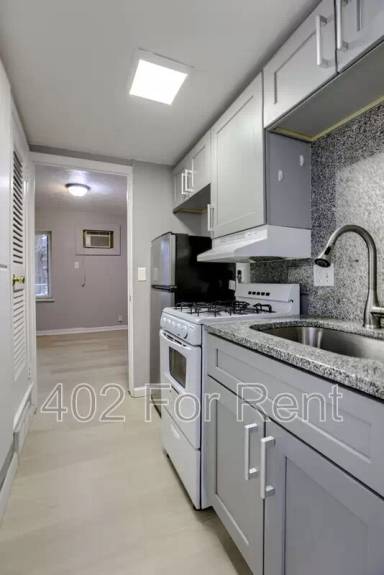 Main picture of 4505 Lafayette Ave