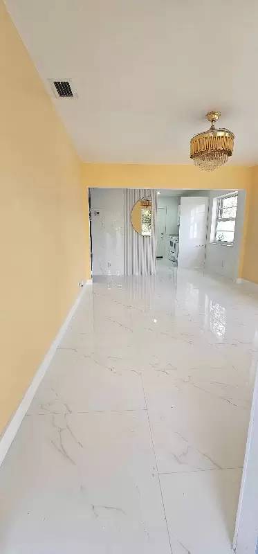 Main picture of 709 13th St