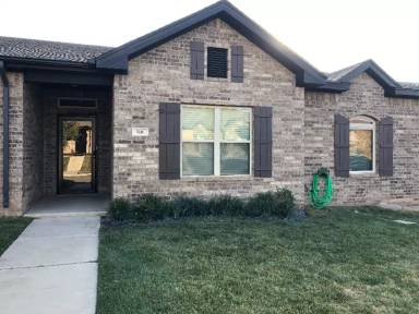 Main picture of 7111 Mosley St