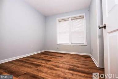 Main picture of 1226 N 52nd St
