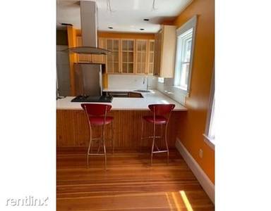 Main picture of 188 Sherman St